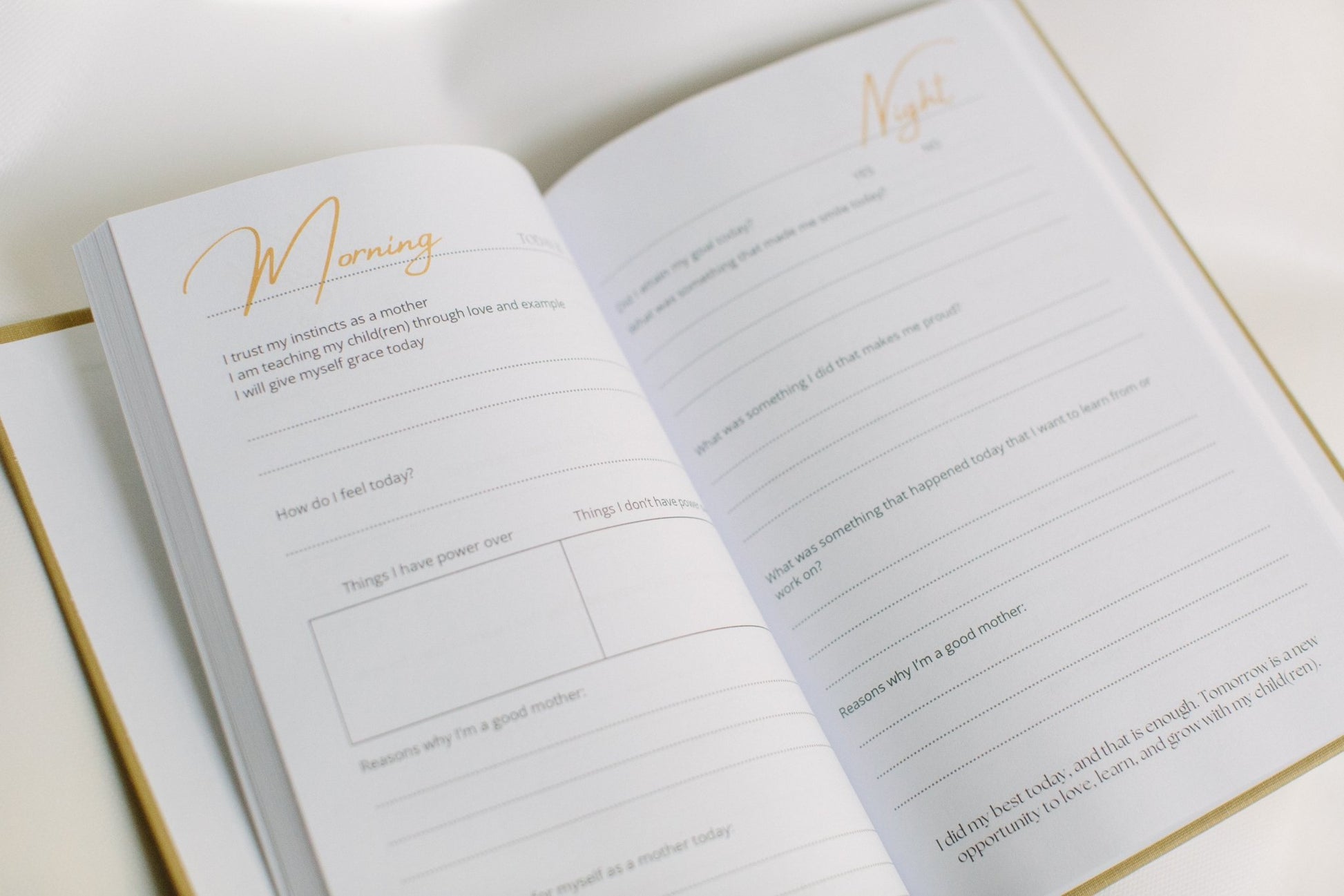 The Timeless Collection - Love & Inspire - A Journal for Mothers - Prep and Reflect